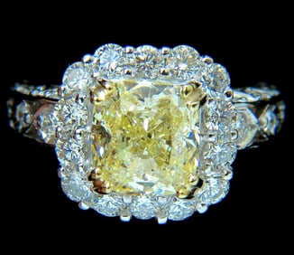 GIA 5.52CT CUSHION NATURAL FANCY YELLOW DIAMOND CLUSTER HALO RING VVS1+