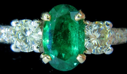 3.05CT NATURAL EMERALD DIAMOND RING ZAMBIA+