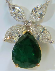 8.31CT NATURAL DIAMOND EMERALD PENDANT STAR+
