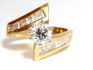 GIA 2.06CT ROUND DIAMOND CROSSOVER RING BAGUETTES 14KT VVS+