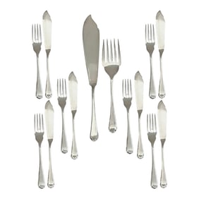 Walker & Hall Fish Set W/Servers, 14 Pcs