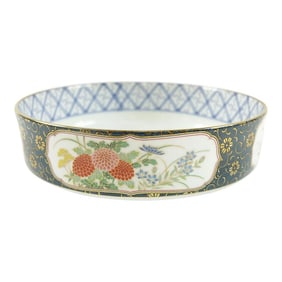 Early 20th Century Japanese Hand Painted Porcelain Bowl
