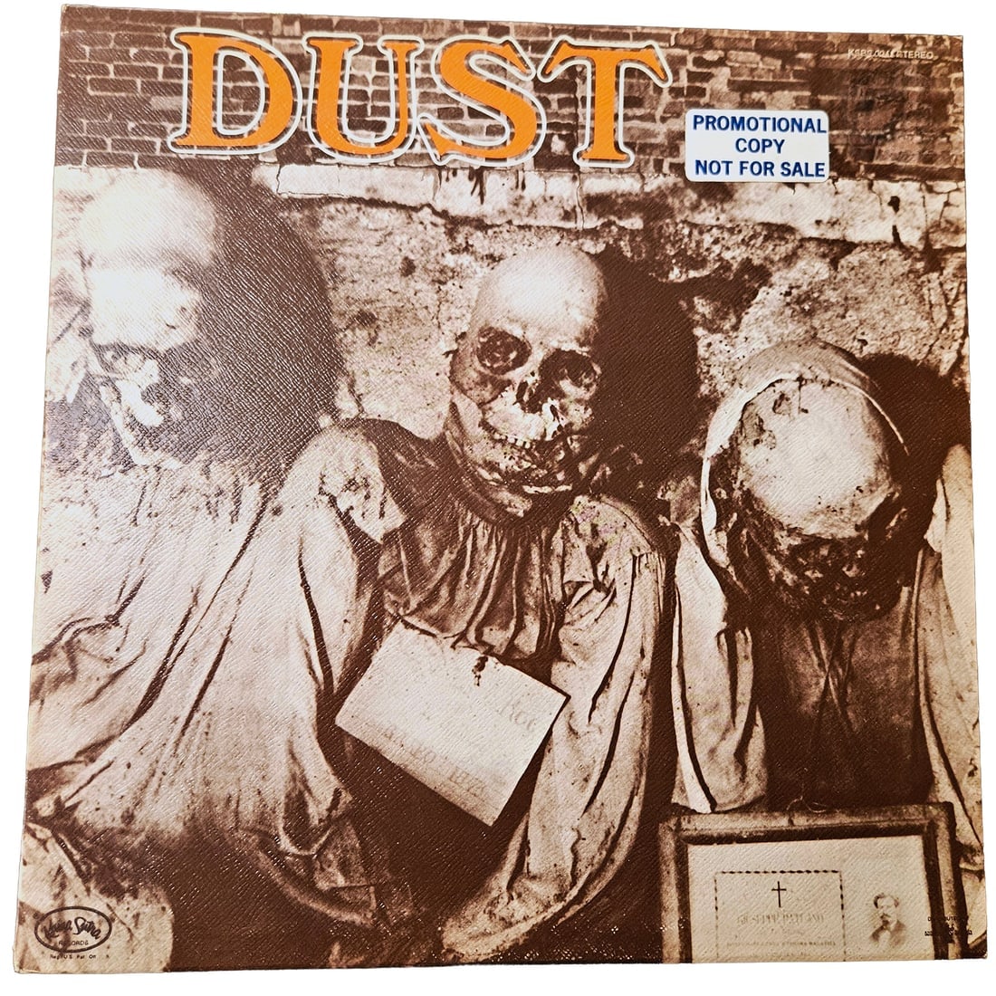 DUST LP Promo Copy 1971 with Pink Label Featuring Marky Ramone Drummer for the Ramones: Title: DUST LP Promo Copy 1971 with Pink Label Featuring Marky Ramone Drummer for the Ramones Description: DUST: (self-titled) 33 1/3 LP Promo Copy 1971 Pink Label Excellent condition KAMA SUTRA #KSBS
