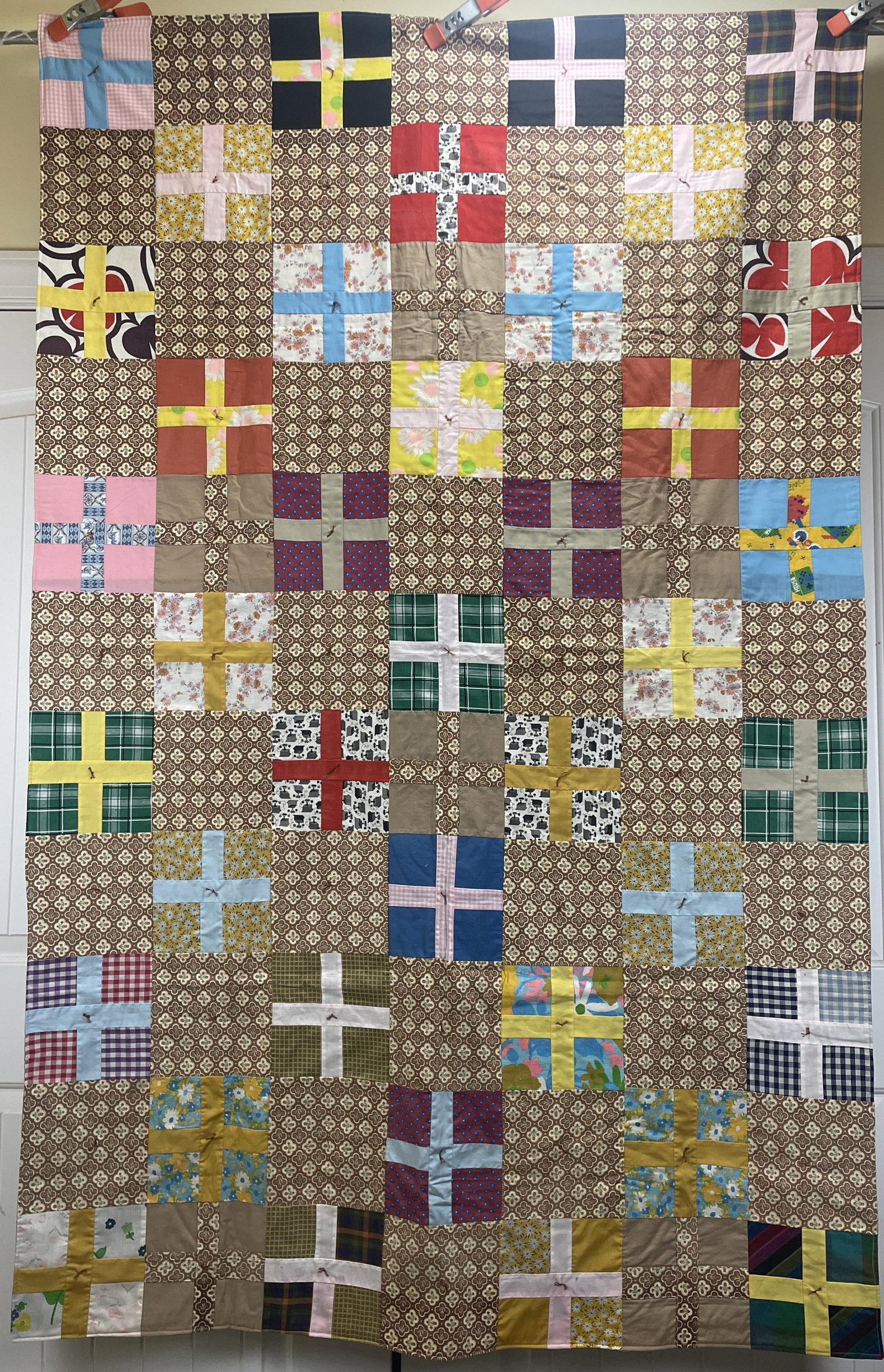 Lovely Summer quilt 78" x 49": Title: Lovely Summer quilt 78" x 49" Date/Period: unknown Dimension: Approx 78" x 49" Material: fabric Additional Information: Lovely Summer quilt 78" x 49" Shipping: Domestic: Flat-rate of $18.00 to 