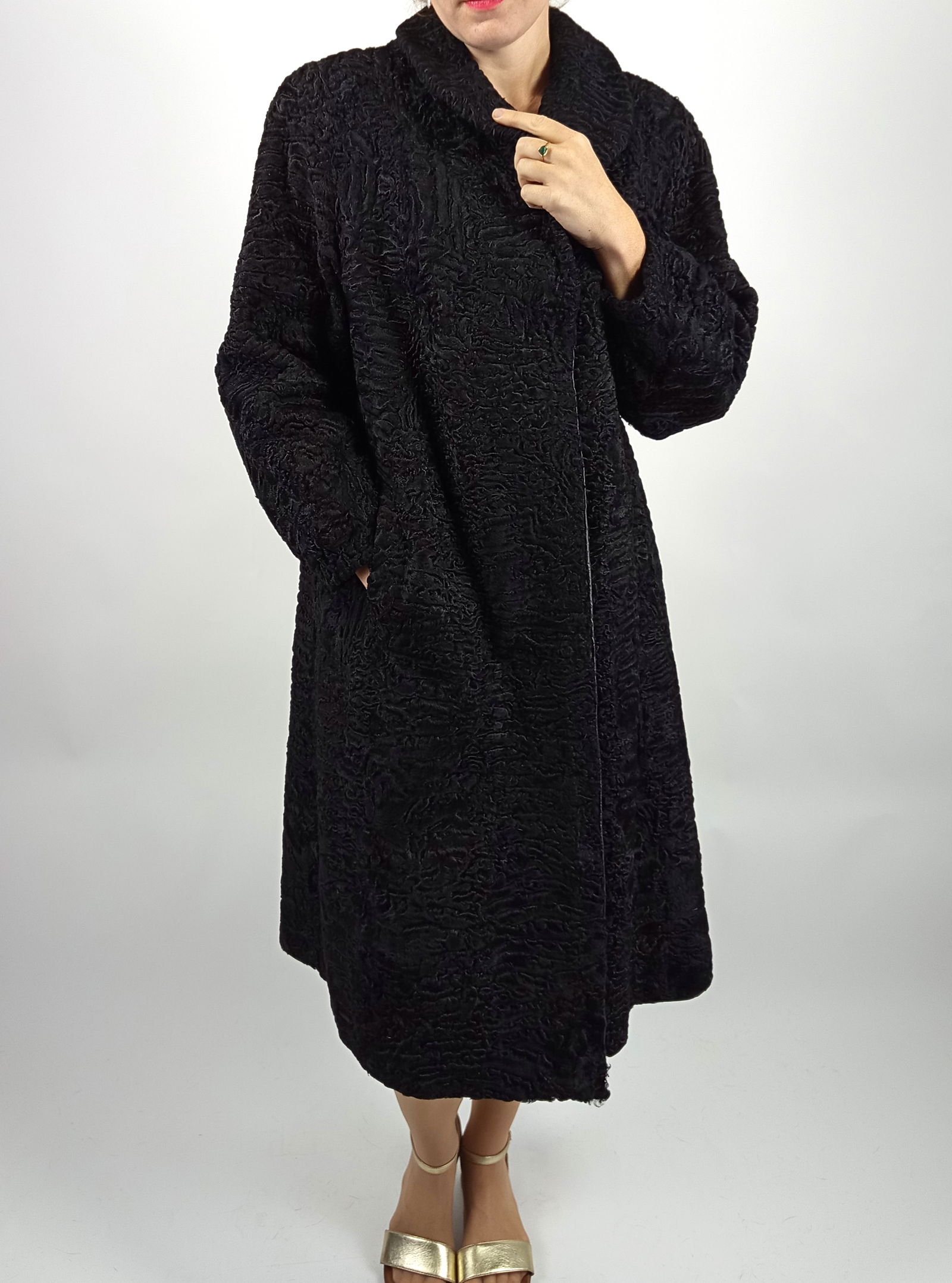 BLACK PERSIAN LAMB FUR COAT EU: XL ; US: 20 (1 of 11)