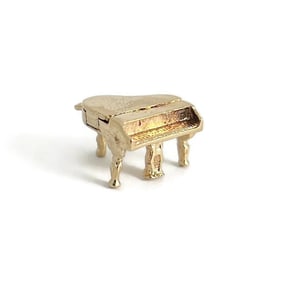 Vintage 1950's Grand Piano Musical Movable Charm 12K Yellow Gold, 3.27 Grams