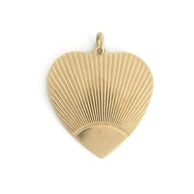 Vintage 1950's Engine Turned Fluted Heart Charm Pendant 14K Yellow Gold, 4.53 Gr