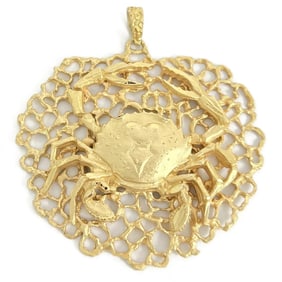 Vintage Large Crab Filigree Necklace Pendant 18K Yellow Gold, 35.29 Grams