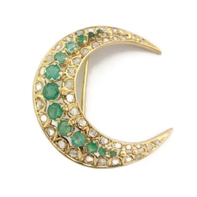 Antique Emerald Diamond Crescent Moon Brooch Pin 18K Yellow Gold 2.42 CTW 7.73 G
