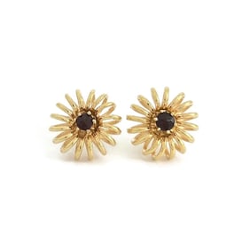 Vintage 1950's Rose Cut Garnet Flower Stud Earrings 14K Yellow Gold, 2.45 Grams