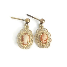 Vintage 1940's Cameo Filigree Dangle Drop Earrings 14K Yellow Gold, 1.61 Grams