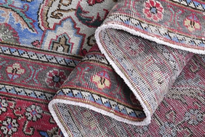 9'7x12'4 ft, RED MINIMALIST RUG