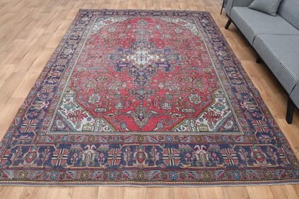 7.6x11 VINTAGE PERSIAN STYLE
