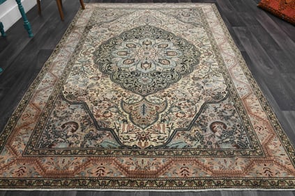 6.6x9.7 ft, TURKISH Rug, VINTAGE