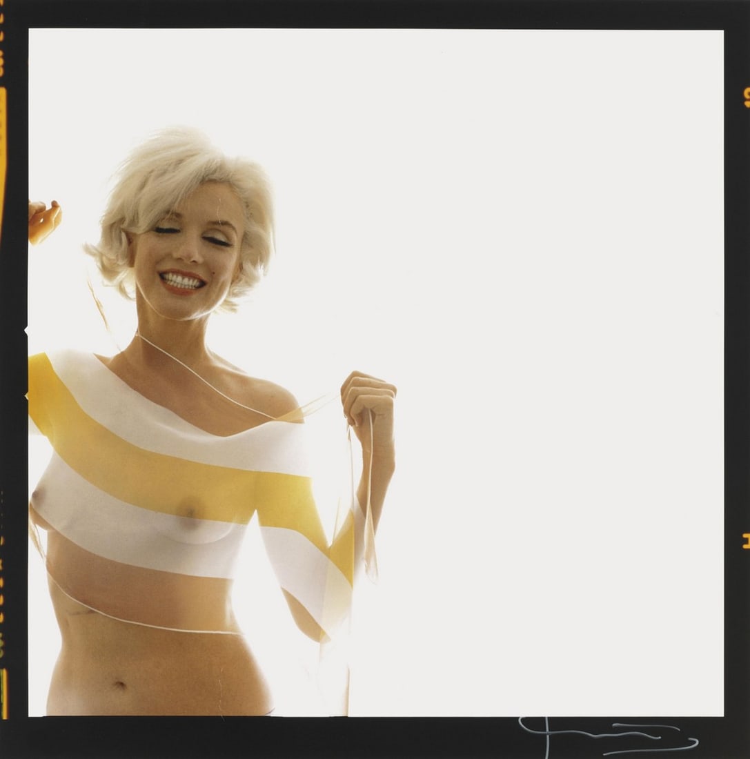 SLIM AARONS SUNBATHING IN CAPRI PRINT (1 of 1)