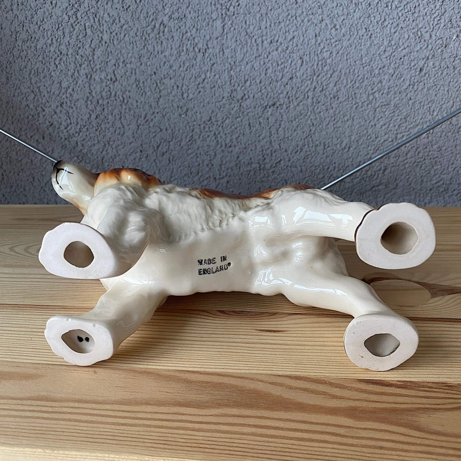 Porcelain dog Statue - 5