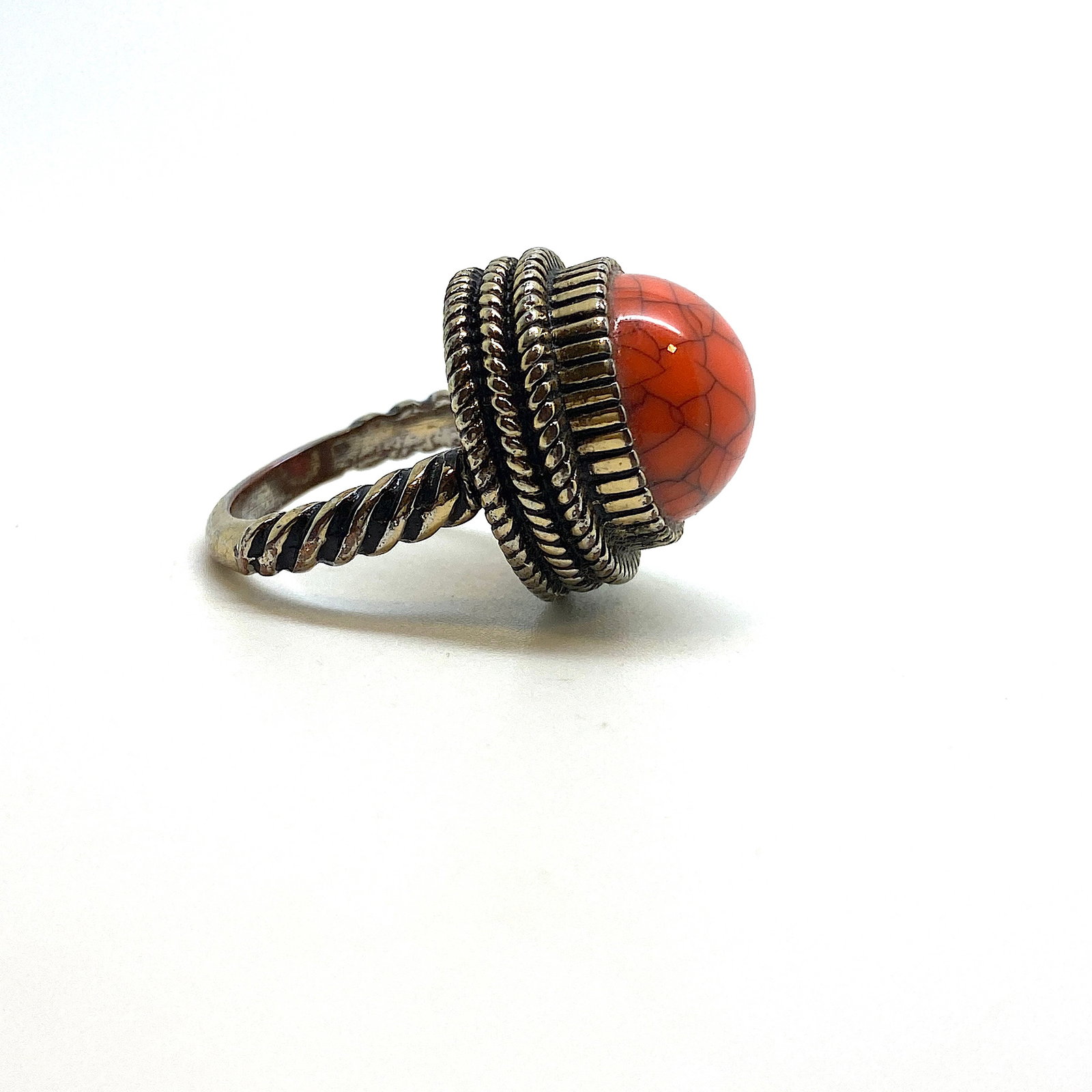 Old ring with coral - 4