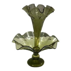 Vintage Handblown Green Glass Epergne With One Horn
