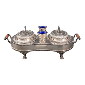 Pair of Early 20th Century English Silver Plate Chafing Warmer Covered Dishes