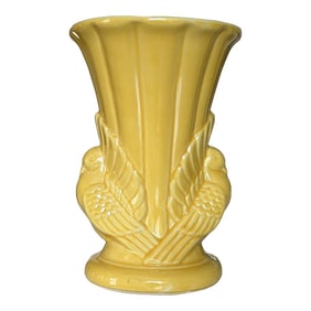 Vintage 1940s Shawnee Usa Pottery Yellow Fluted Double Dove Vase