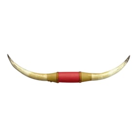 1980s Large Mounted Steer Horns With Red Leather