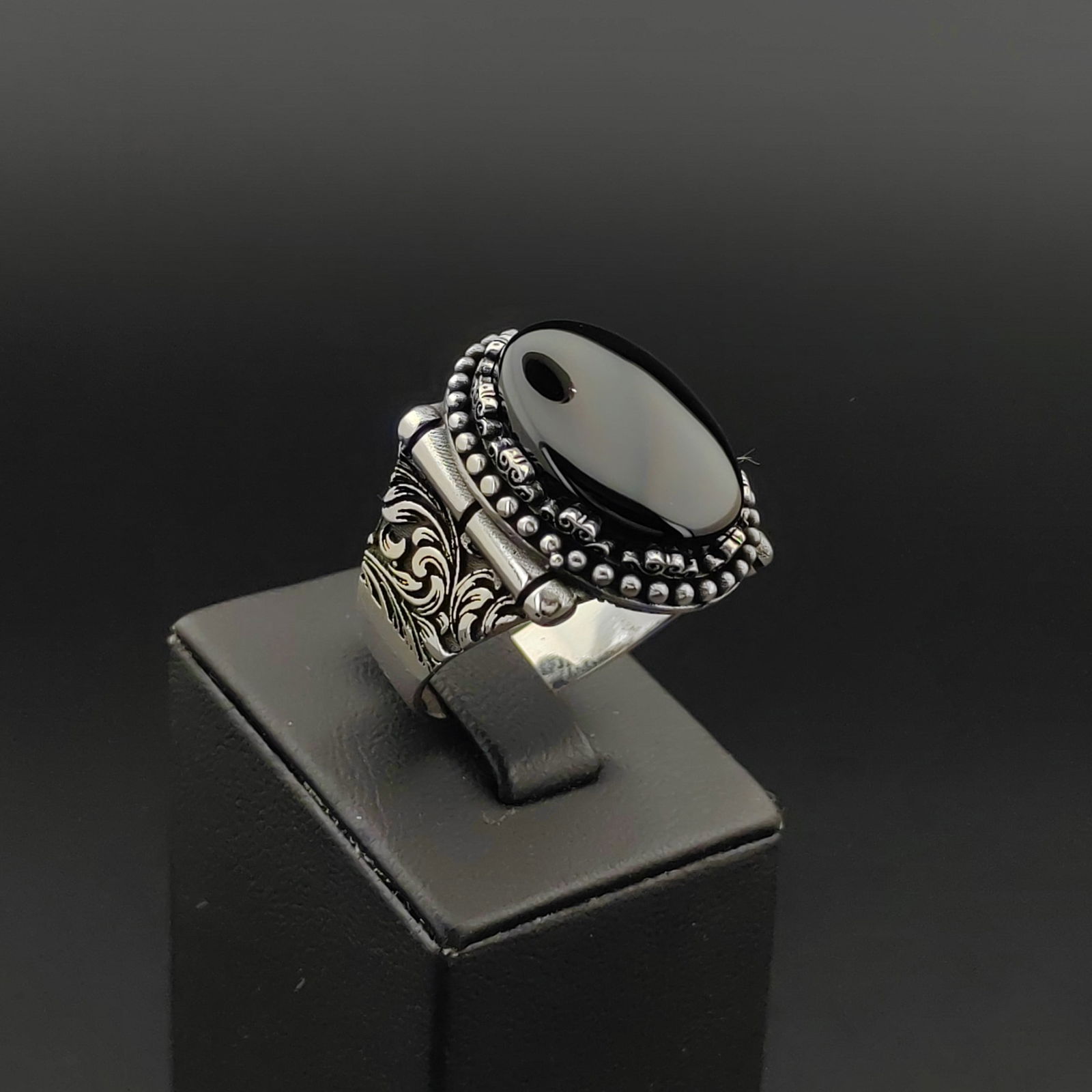 925 Silver Men's Ring with Black Onyx (1 of 8)