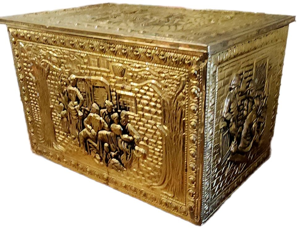 Exquisite Ornate Antique High Quality Brass Coal or Tinder Box w/ beautiful artistic embossed
