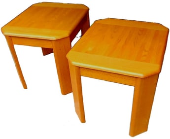 Pair of great vintage oak side tables, perfect for the mid-century enthusiast