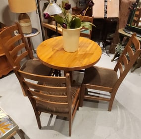 Fabulous vintage mid-century modern dining set w/ Butcher Block table & 4 upholstered chairs