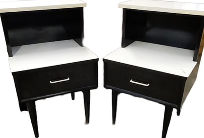 Pair of American of Martinsville mid-century modern end tables w/striking black & white design. 70s