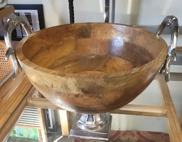 Great vintage exotic wood & silvertone metal-accented decorative serving bowl or centerpiece.