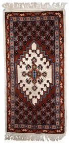 Handmade vintage Moroccan Berber rug 2.6' x 5.6' (81cm x 170cm) 1970s