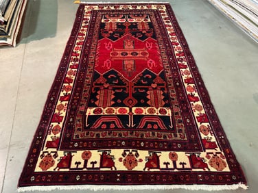 Stunning Persian Hamedan Rug 5x9.7