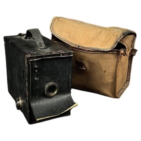 Vintage Kodak No. 2A Brownie Model C Camera with Case – Circa 1924-1933