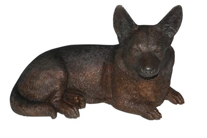 Corgi dog Bronze Statue – Size: 20″L x 10″W x 11.5″H.