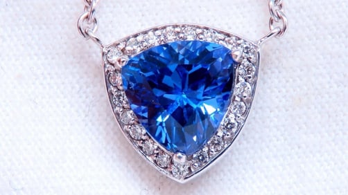 2.15ct Tanzanite Necklace 14kt Gold Trillian 18 inch Necklace**