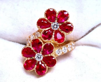 5.20ct Natural Ruby Diamonds Flower Cluster Ring 18kt yellow gold