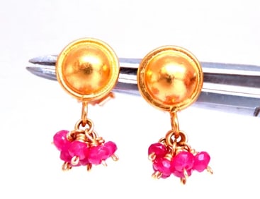 Natural Dangling Ruby Earrings 22kt Gold Bohemian 18845
