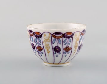Royal Copenhagen. Antique and rare cup in hand painted porcelain. Museum Quality. Dated 1820-1850.