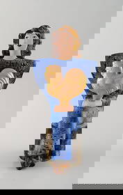 Very rare Lisa Larson unique figure of sitting woman in blue with golden rooster.: Very rare Lisa Larson unique figure of sitting woman in blue with golden rooster. Signed. Measures: 21 x 10 cm. In perfect condition. Reserve: $1,050.00 Shipping: Domestic: Shipping rates are determi