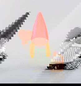 Lisa Larson for Gustavsberg. Elf girl in glazed stoneware. Late 20th century.: Lisa Larson for Gustavsberg. Elf girl in glazed stoneware. Late 20th century. In very good condition. Signed. Measures: 14 x 10.5 cm. Reserve: $165.00 Shipping: Domestic: Shipping rates are determine