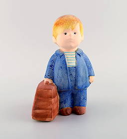 Lisa Larson for Gustavsberg. Rare figure in glazed ceramics. Boy with bag. 1970 / 80s.: Lisa Larson for Gustavsberg. Rare figure in glazed ceramics. Boy with bag. 1970 / 80s. Measures: 19 x 12.5 cm. In very good condition. Signed. Reserve: $525.00 Shipping: Domestic: Shipping rates are
