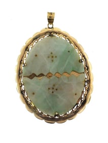 C.1950 CARVED JADE 14K YELLOW GOLD BIG VINTAGE PENDANT UNIQUE