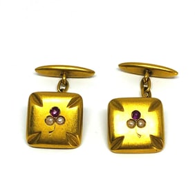 Vintage 18K Yellow Gold Pearl Ruby Square Cufflinks