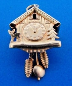 CUTE 18k Yellow Gold Mechanical Clock Charm