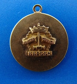 VINTAGE 10k Yellow Gold Charm Pendant