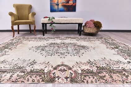 5'10'' x 8'10'' Handmade Vintage Wool Rug - 244853