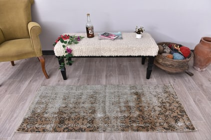2'2'' x 5'5'' Decorative Vintage Rug - 243849