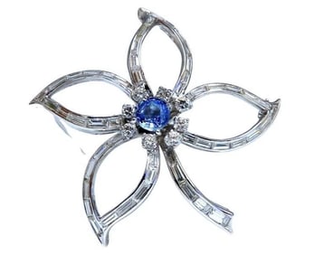 2.41ct Natural Sapphire Diamonds Platinum Brooch Platinum Baguette Ref 12326