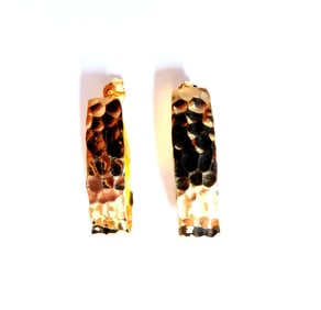 14Kt Gold Hammered Semi-Hoop Earrings Classic 30mm +